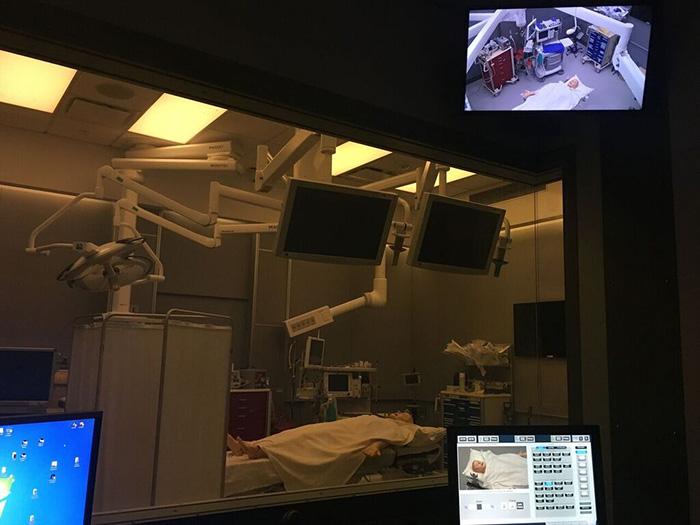 SAIL control room allows students to watch simulations.